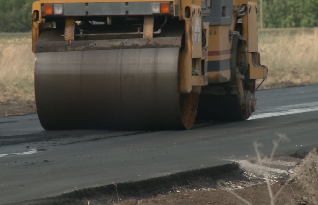 В Орловской области завершается ремонт 5,2 км дороги «Комаричи – Дмитровск» - Девятино