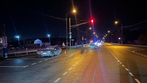 Один человек погиб при столкновении двух автомобилей в Орловской области