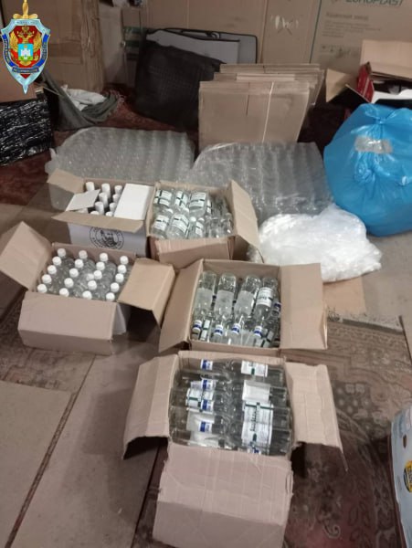 Житель Орла наладил торговлю сомнительным спиртным в промышленных масштабах Житель Орла наладил торговлю сомнительным спиртным в промышленных масштабах