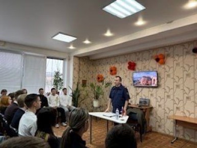 В День правовой помощи детям официальный представитель следственного управления принял участие в работе БУ ОО "КЦСОН Северного района города Орла"