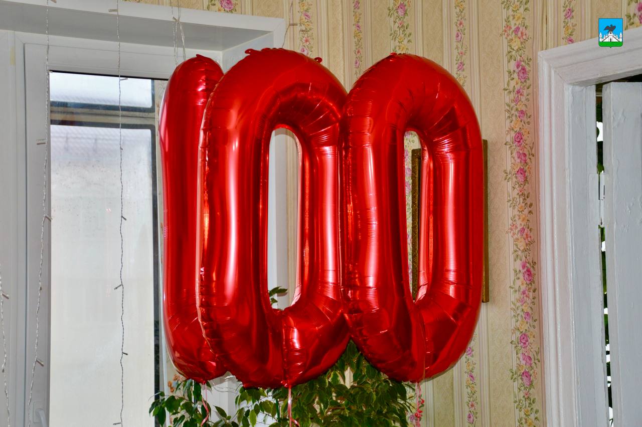 «Век жизни — век подвига»: труженицу тыла Элеонору Михайловну Стецун поздравили со 100-летним юбилеем «Век жизни — век подвига»: труженицу тыла Элеонору Михайловну Стецун поздравили со 100-летним юбилеем