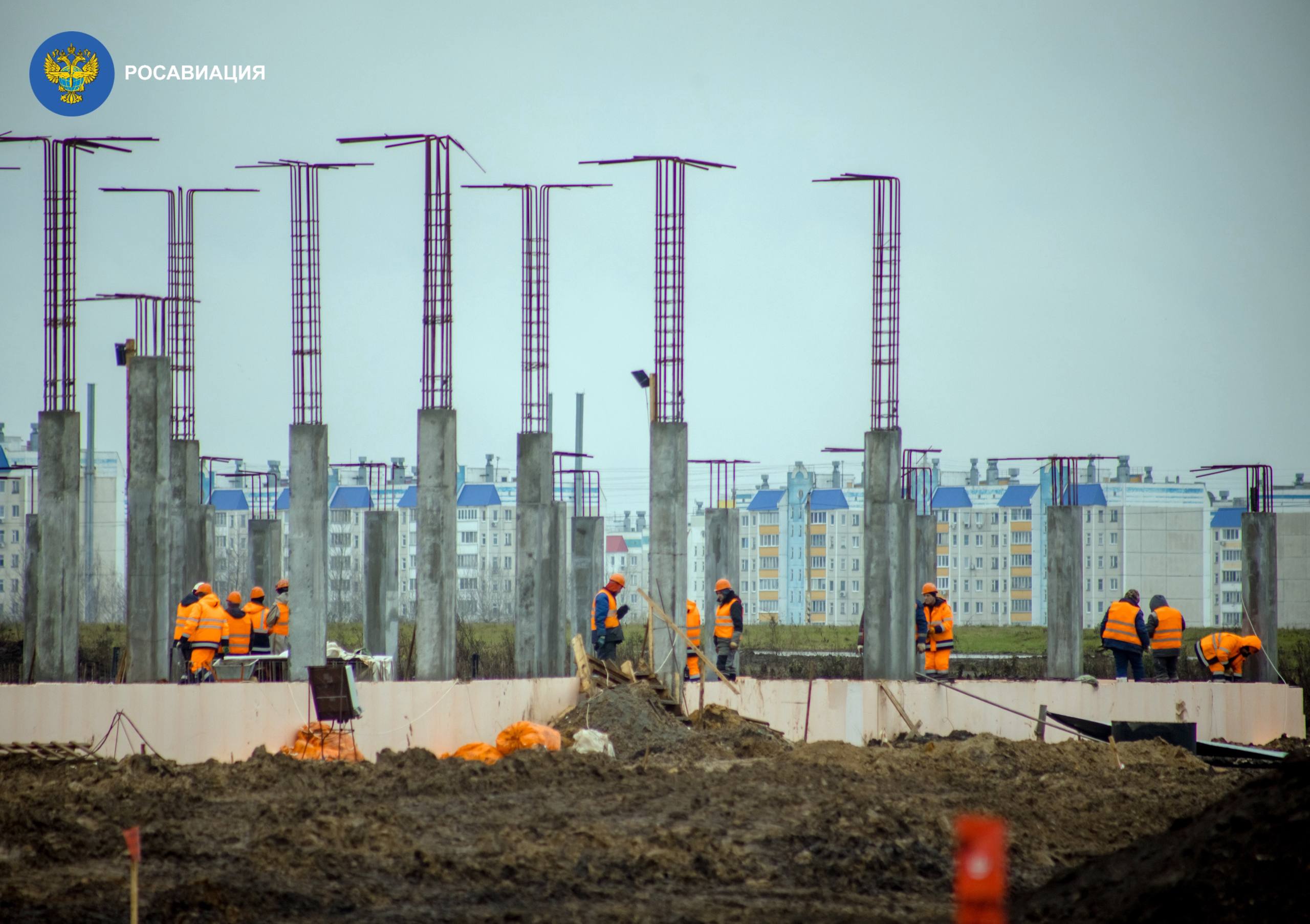 С ходом строительства аэропортового комплекса Орёл-Южный ознакомились министр транспорта РФ Андрей Никитин и руководитель Росавиации Дмитрий Ядров С ходом строительства аэропортового комплекса Орёл-Южный ознакомились министр транспорта РФ Андрей Никитин и руководитель Росавиации Дмитрий Ядров