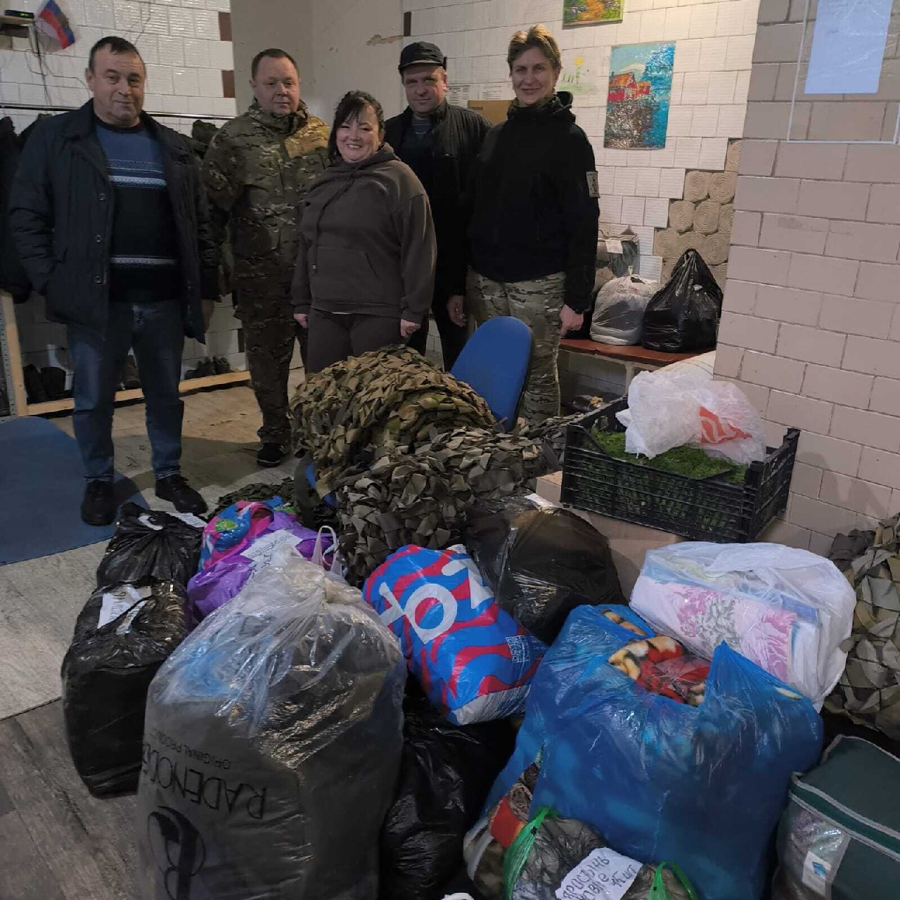 Орловчане передали сколько гуманитарных грузов бойцам СВО и в приграничный госпиталь! Орловчане передали сколько гуманитарных грузов бойцам СВО и в приграничный госпиталь!