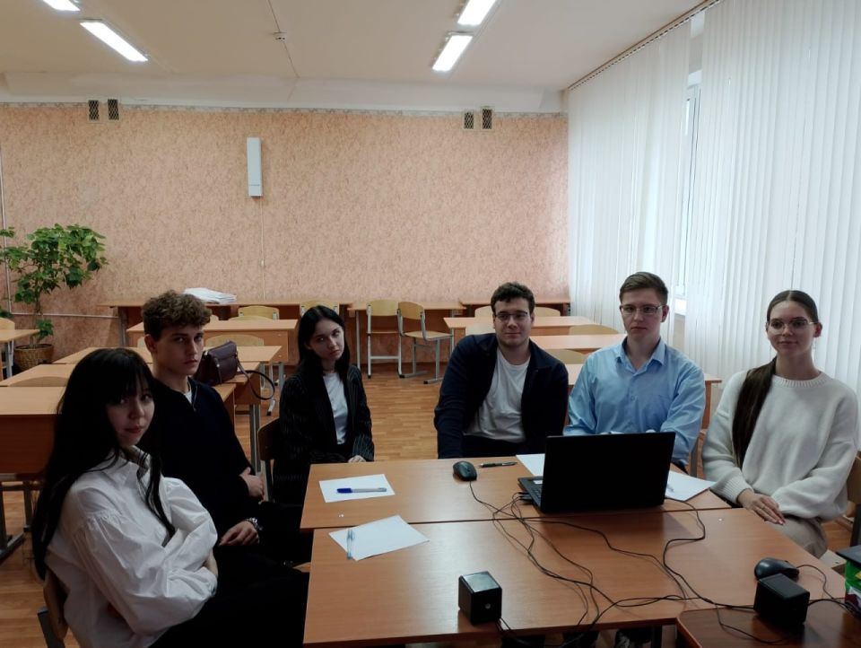 Завершился первый отборочный этап интеллектуального турнира Избирательной комиссии Орловской области по вопросам избирательного права «Правовой биатлон» Завершился первый отборочный этап интеллектуального турнира Избирательной комиссии Орловской области по вопросам избирательного права «Правовой биатлон»