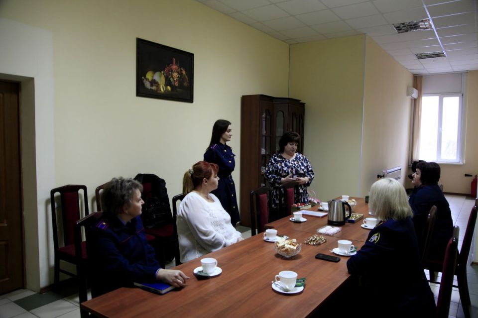 В преддверии Дня матери состоялось заседание Женского совета при следственном управлении В преддверии Дня матери состоялось заседание Женского совета при следственном управлении