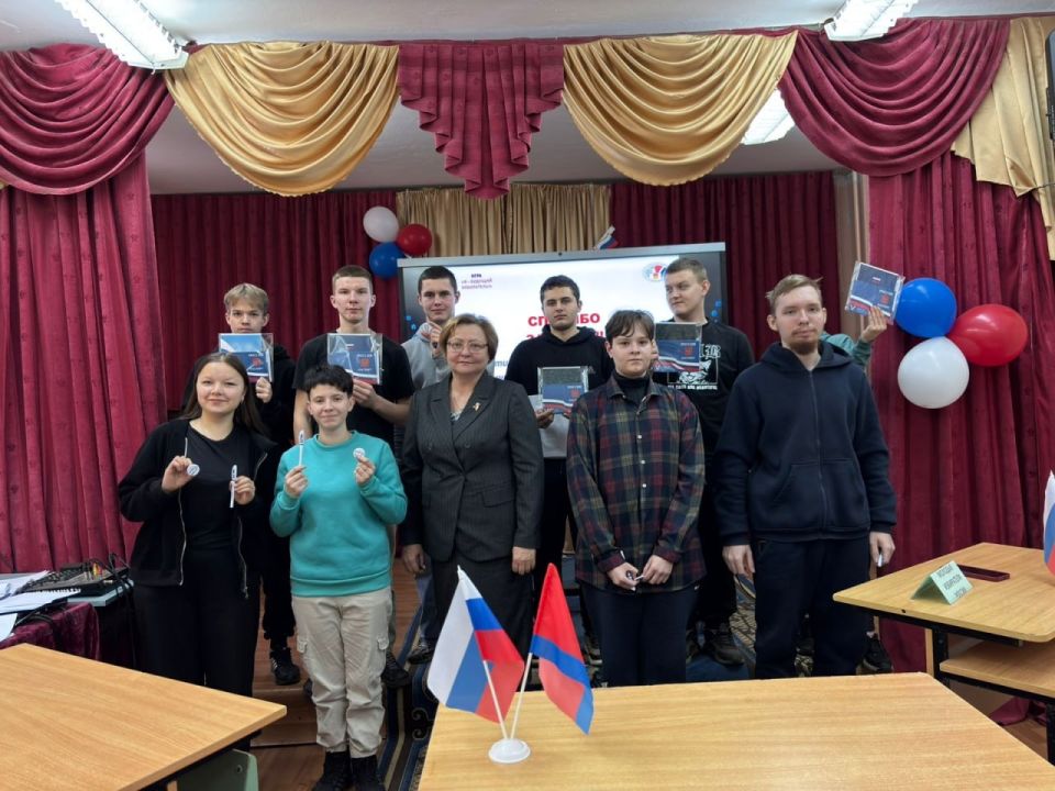 #про_ТИК. Председатели территориальных избирательных комиссий города Орла и Орловской области продолжают знакомить будущих избирателей с электоральным процессом #про_ТИК. Председатели территориальных избирательных комиссий города Орла и Орловской области продолжают знакомить будущих избирателей с электоральным процессом