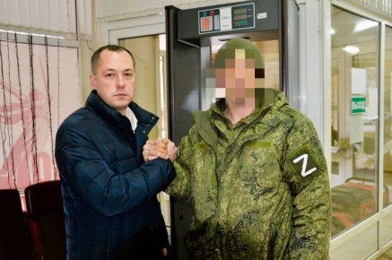 «С надеждой на скорую победу»: администрация Орла передала два генератора участнику СВО