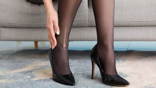 Рваные колготки больше не выбрасывайте: вот как они выручат вас в саду