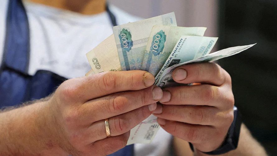 Пенсия без официального стажа: как россияне могут получить выплаты в 2025 году