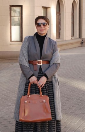 Стильные инвестиции: что должно попасть в гардероб женщин 50+