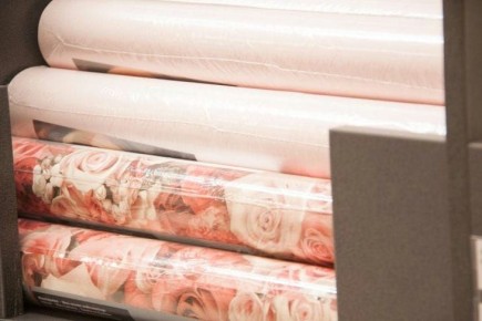 Как использовать остатки обоев: полезные хитрости