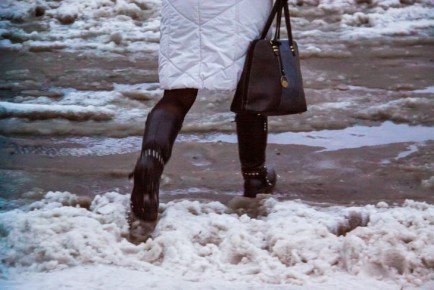 5 способов, чтобы обувь не скользила зимой: безопасность своими руками