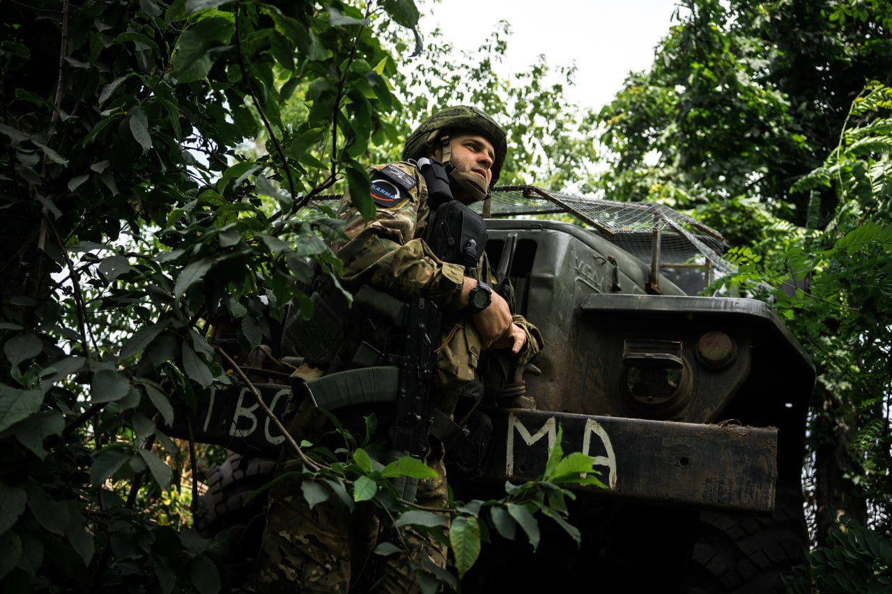 Денис Григорюк: Живым и мертвым!. 9 декабря в России отмечают День героев Отечества Денис Григорюк: Живым и мертвым!. 9 декабря в России отмечают День героев Отечества