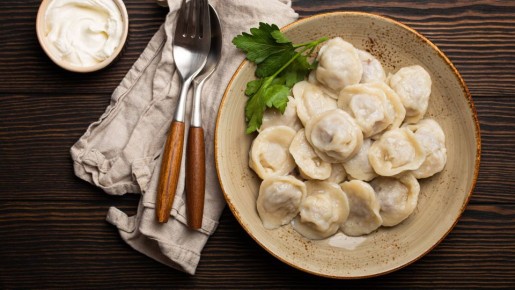 Домашние пельмени будут испорчены: вот что нельзя добавлять в фарш