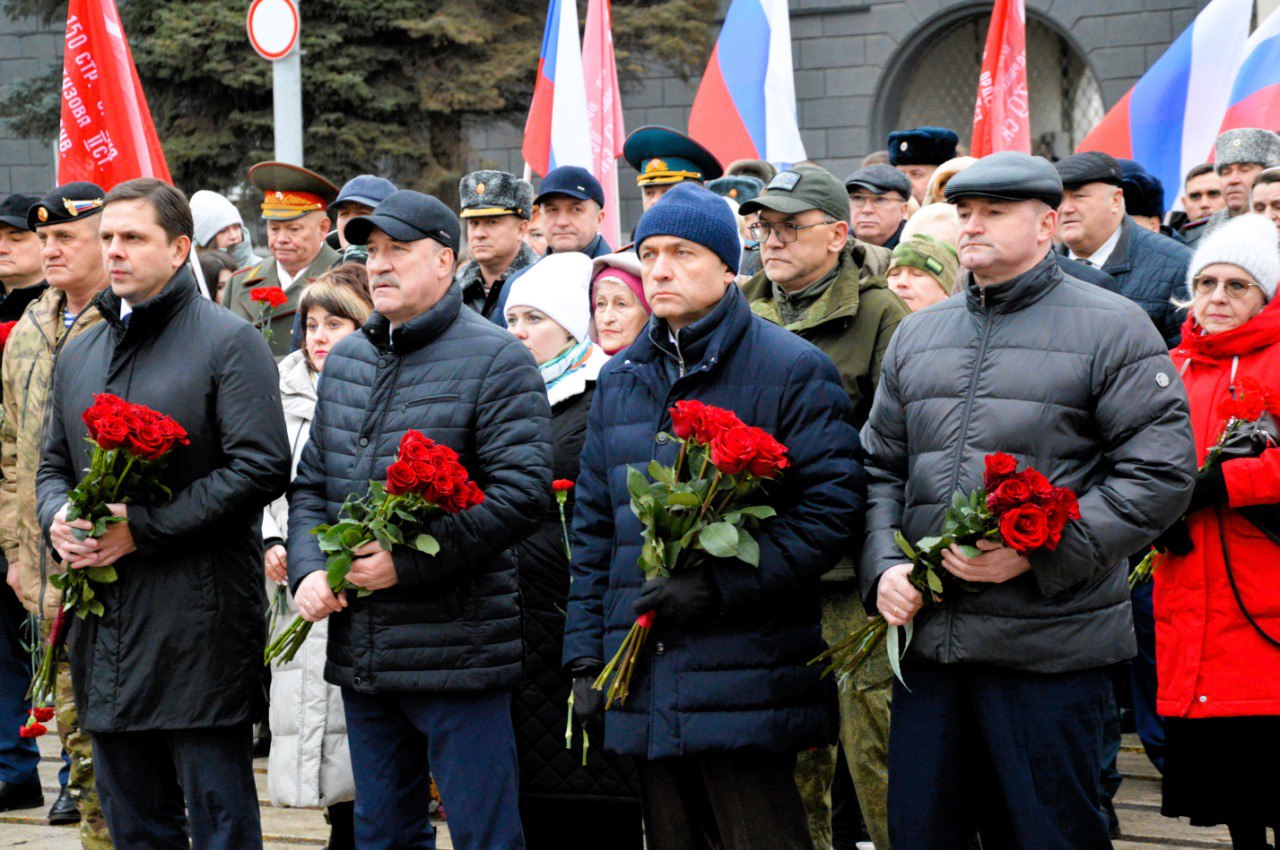 Юрий Парахин: Сегодня наша страна отмечает День Героев Отечества