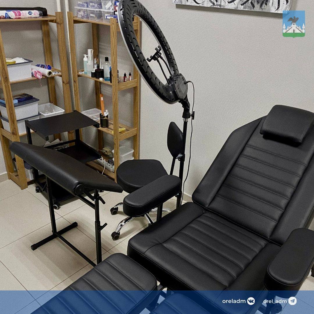 Орловец заключил соцконтракт и открыл собственный тату-салон Орловец заключил соцконтракт и открыл собственный тату-салон