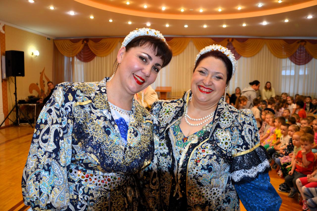 «Новогоднее волшебство»: в Орле состоялась премьера мюзикла «По щучьему велению» «Новогоднее волшебство»: в Орле состоялась премьера мюзикла «По щучьему велению»