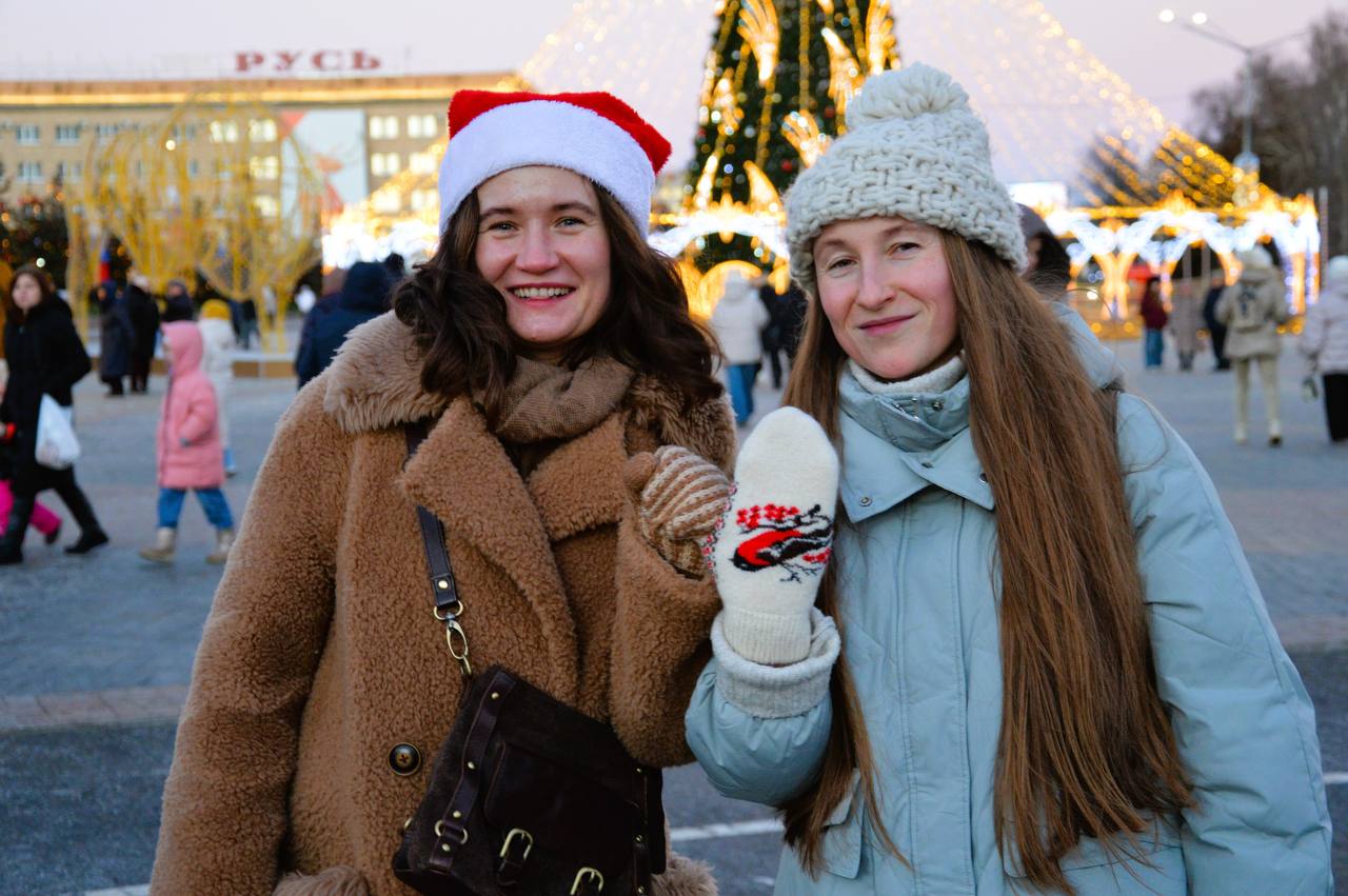 В Орле проходит фестиваль национальных туристских маршрутов «Бирюза» В Орле проходит фестиваль национальных туристских маршрутов «Бирюза»