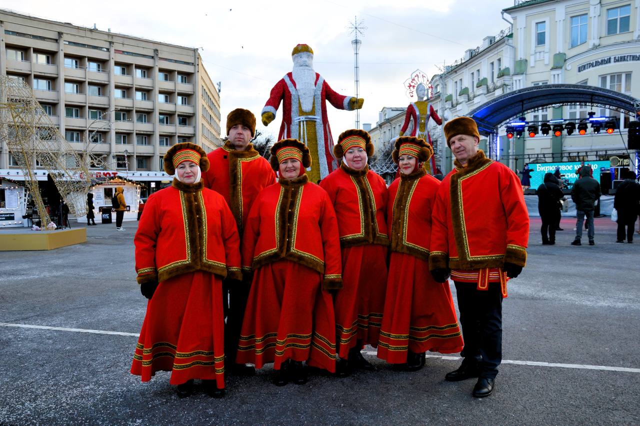 В Орле проходит фестиваль национальных туристских маршрутов «Бирюза» В Орле проходит фестиваль национальных туристских маршрутов «Бирюза»