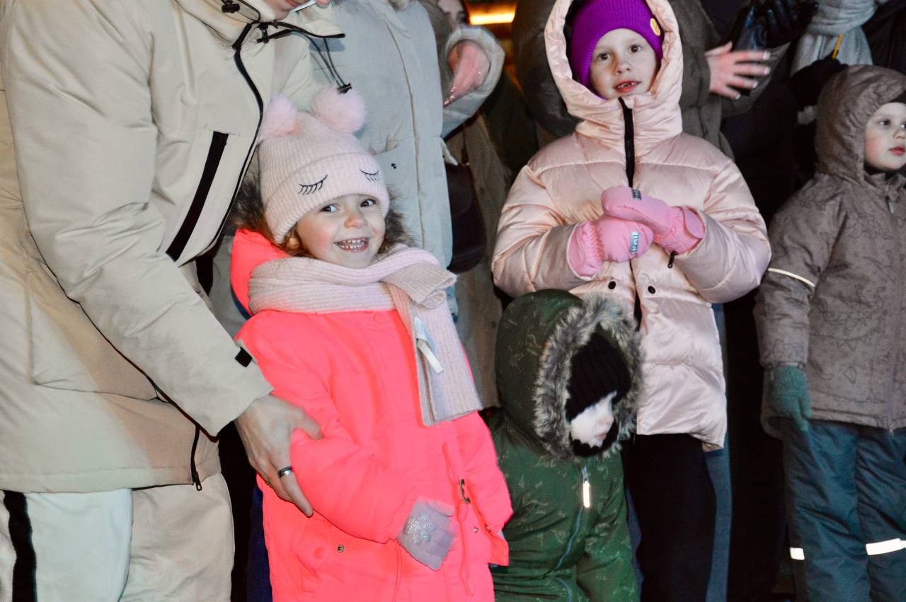 Праздник традиций и музыки: в Орле завершился гала-концерт в рамках фестиваля «Бирюза» Праздник традиций и музыки: в Орле завершился гала-концерт в рамках фестиваля «Бирюза»