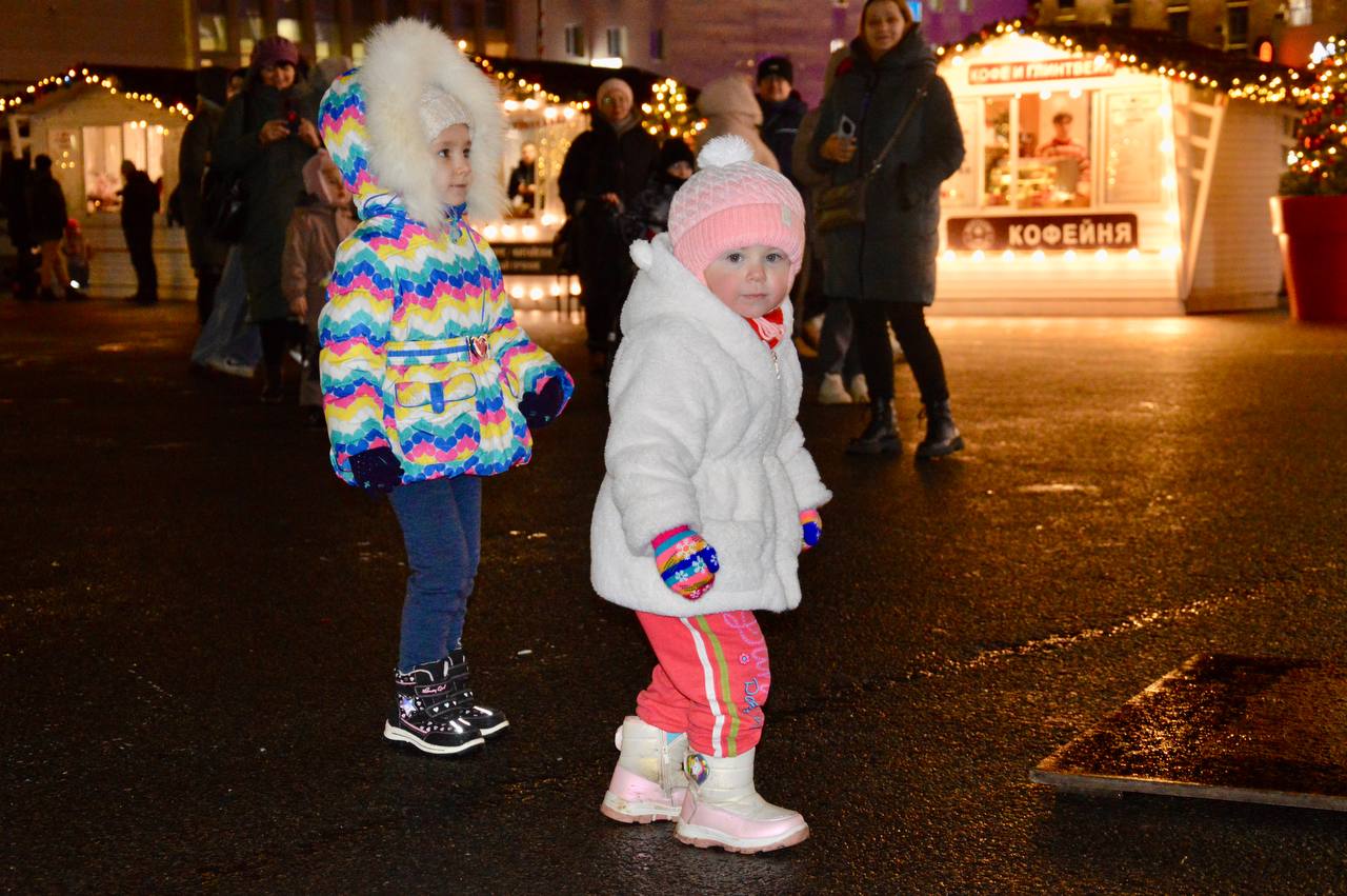 Орёл открывает цикл новогодних мероприятий Орёл открывает цикл новогодних мероприятий