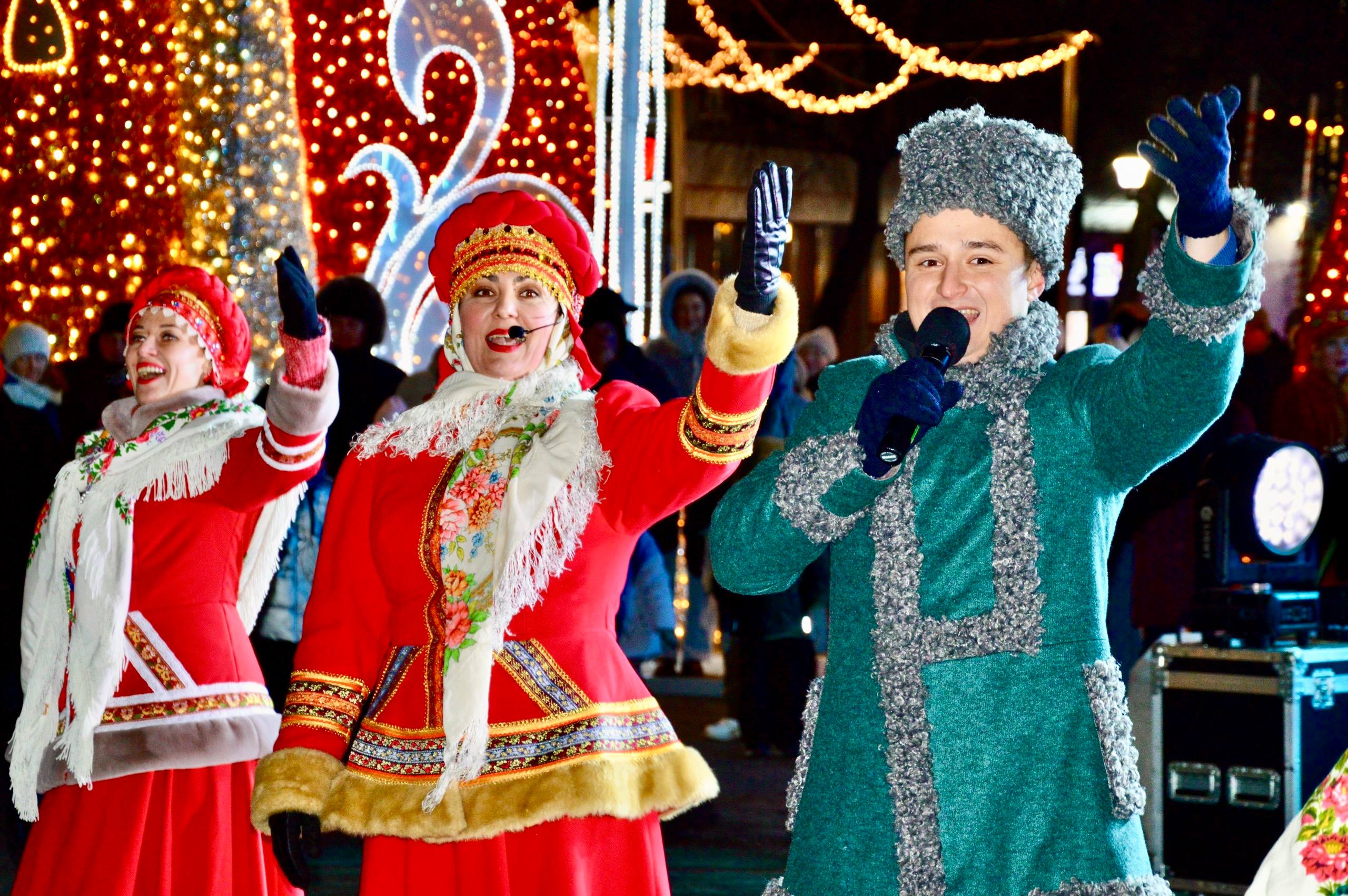 Юрий Парахин: Друзья, спасибо всем, кто провёл этот вечер вместе с нами на площади Ленина! Юрий Парахин: Друзья, спасибо всем, кто провёл этот вечер вместе с нами на площади Ленина!