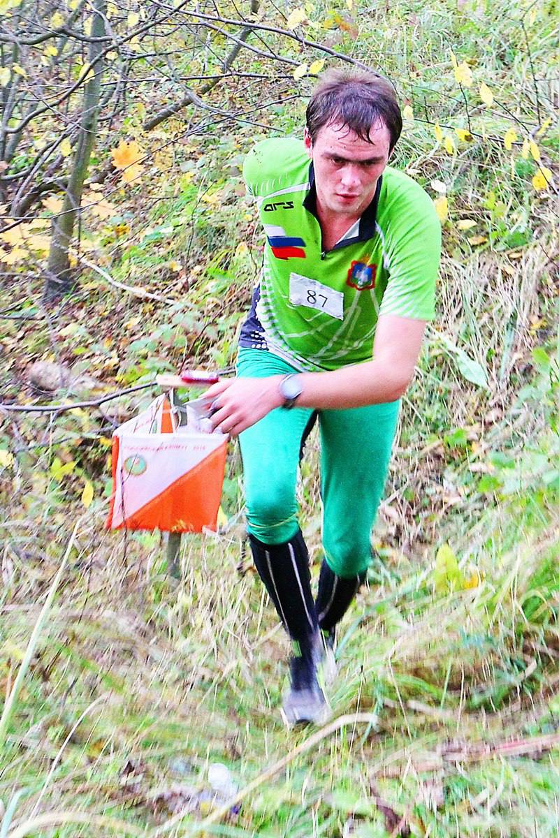 #ЗаПределамиСлужбы: СПОРТИВНЫЙ АЗИМУТ СТАРШЕГО СЕРЖАНТА ПОЛИЦИИ ТИМОШИНА На киевском направлении московского железнодорожного узла, среди бесконечного потока пассажиров, многочисленных голосов и грохота поездов, несут свою... #ЗаПределамиСлужбы: СПОРТИВНЫЙ АЗИМУТ СТАРШЕГО СЕРЖАНТА ПОЛИЦИИ ТИМОШИНА На киевском направлении московского железнодорожного узла, среди бесконечного потока пассажиров, многочисленных голосов и грохота поездов, несут свою...