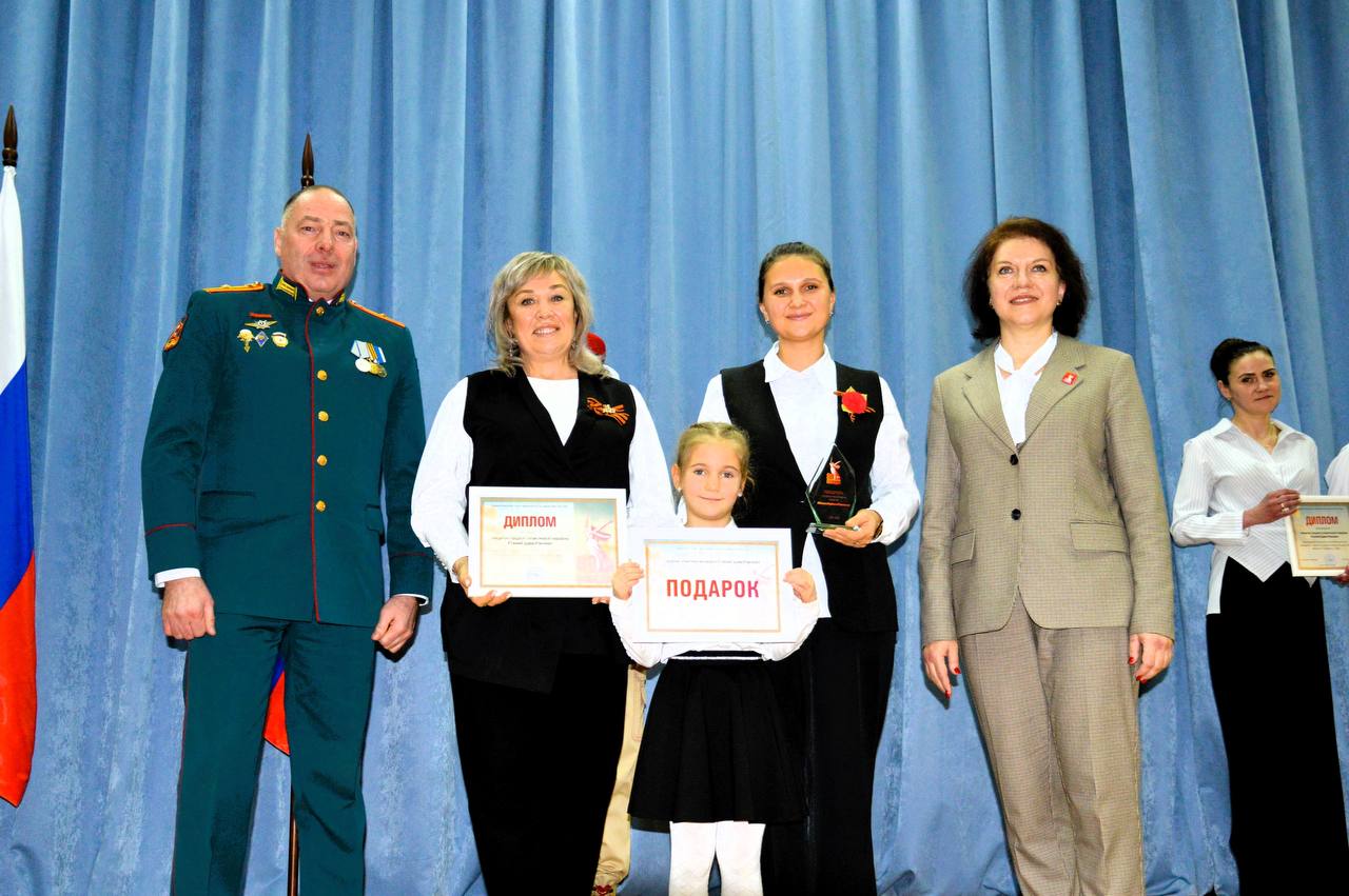 Память, гордость и единство: в Орле подвели итоги патриотического марафона #ПомнимГордимсяРавняемся Память, гордость и единство: в Орле подвели итоги патриотического марафона #ПомнимГордимсяРавняемся