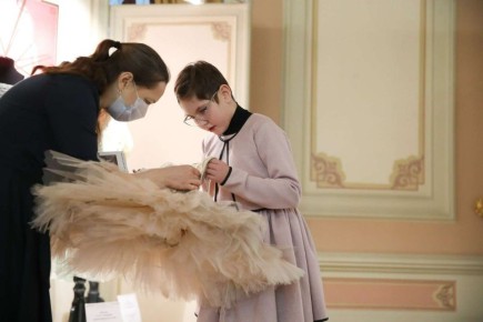 ����� ������� � ����������� MAX