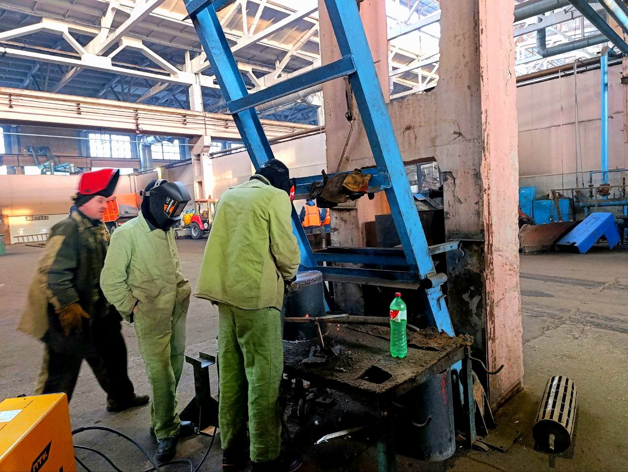 Кузница кадров: «Спецавтобаза» продолжает традицию подготовки молодых специалистов Кузница кадров: «Спецавтобаза» продолжает традицию подготовки молодых специалистов