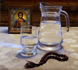 Разоблачение мифов о крещенской воде: что стоит знать каждому верующему