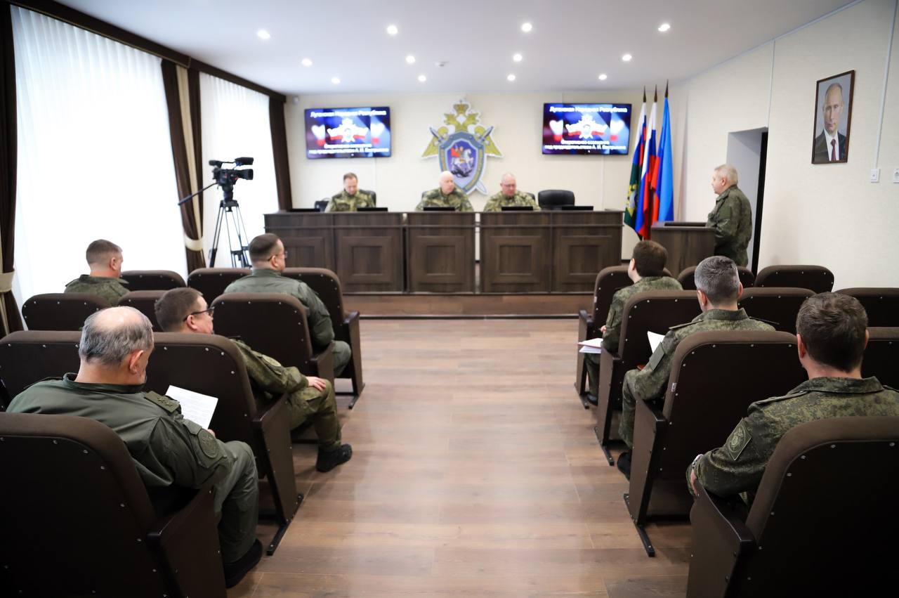 Председатель СК России провел оперативное совещание в Луганске Председатель СК России провел оперативное совещание в Луганске