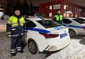 Орловские инспекторы спасли замерзающего на дороге водителя фуры