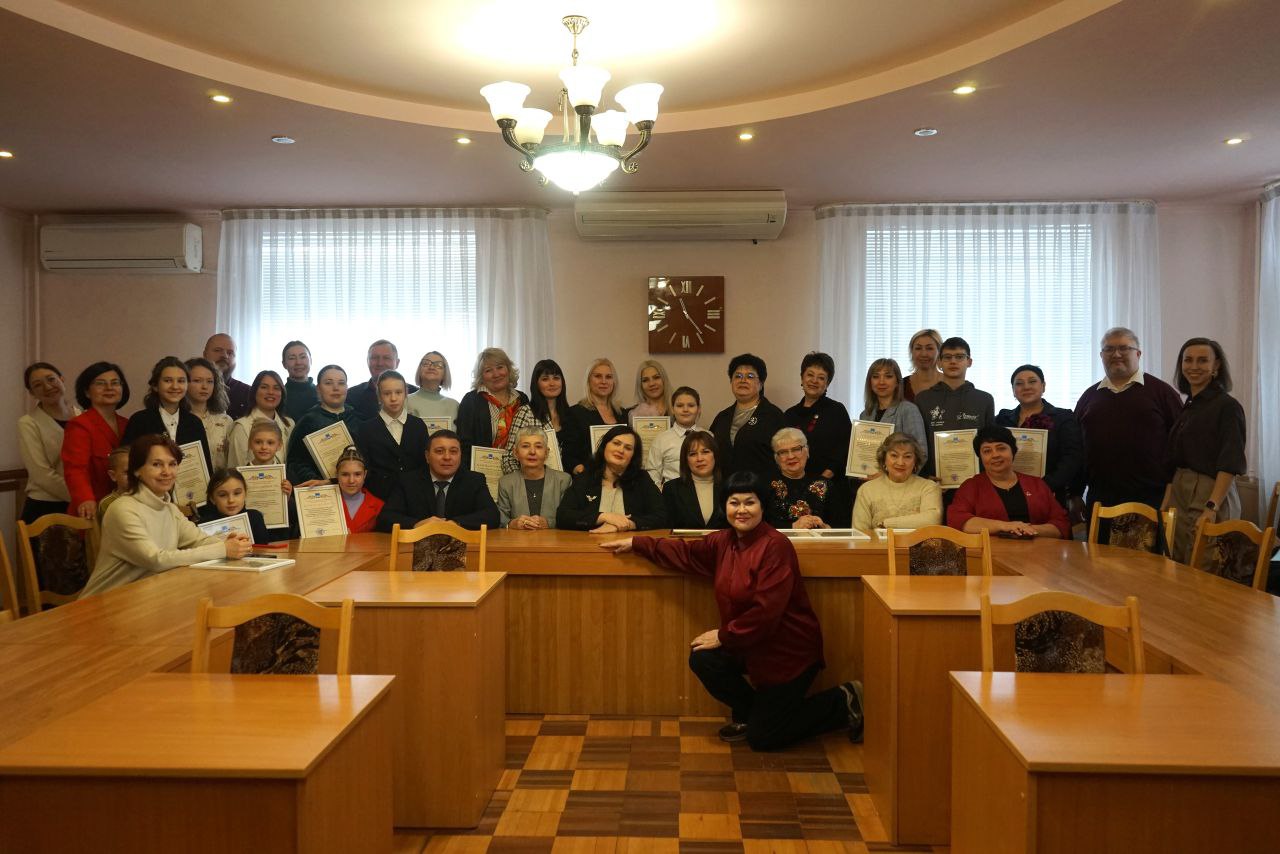 В Орле подвели итоги акции «Свет Рождественской звезды» В Орле подвели итоги акции «Свет Рождественской звезды»