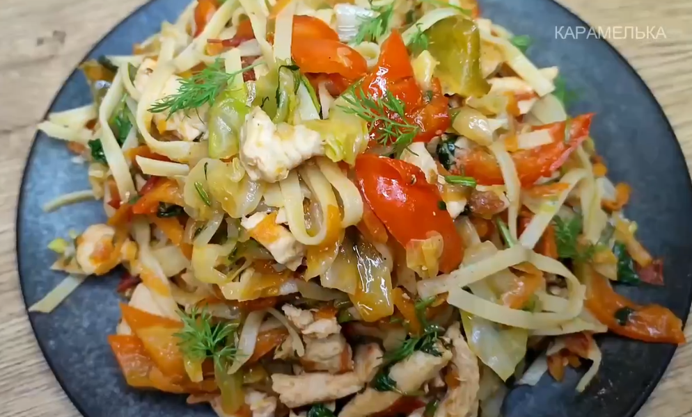 Гуйру цомян: восточная лапша, ставшая любимым блюдом