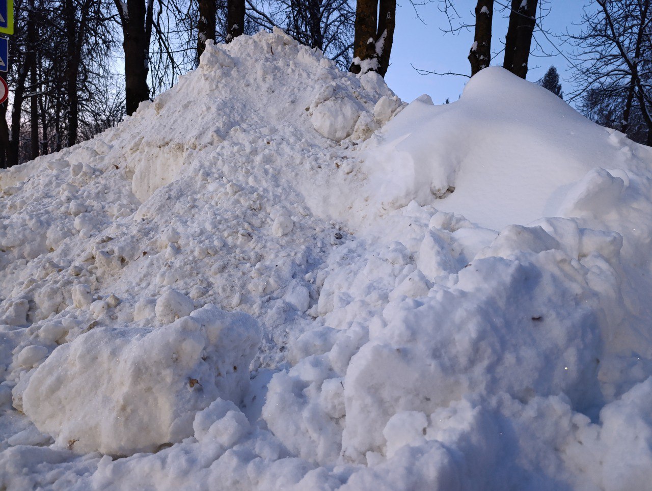 Снег — на выезд! Орёл работает без пауз Снег — на выезд! Орёл работает без пауз