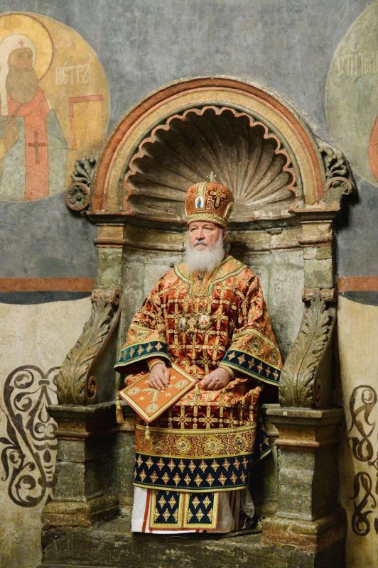 Константин Малофеев: Ваше Святейшество!. От многомиллионной аудитории Телеканала Царьград, экспертного сообщества Института Царьград, соратников Обществ Царьград и Двуглавый Орёл, студентов нашего Братства Академистов...