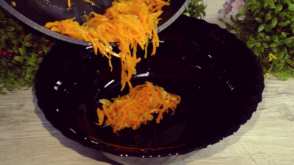 Непривычный вкус: постный салат с фасолью, который освежит ваш обед