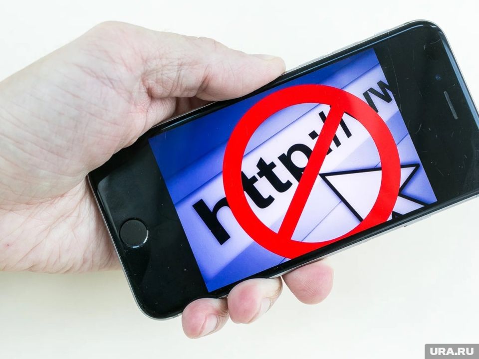 Роскомнадзор сообщает о падении числа блокировок экстремистского контента