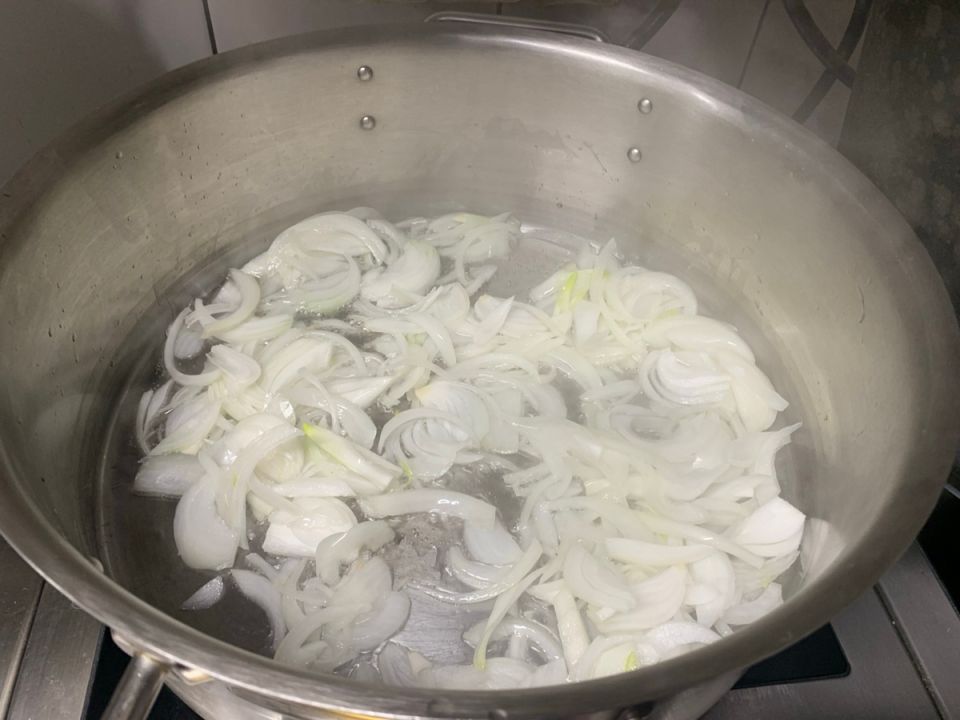 Неожиданная роль сахара в несладких блюдах