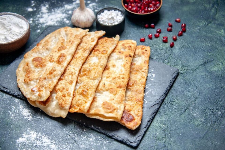 Ленивые беляши за 30 минут: нежнее котлет, пышнее оладий и вкуснее всего, что вы пробовали