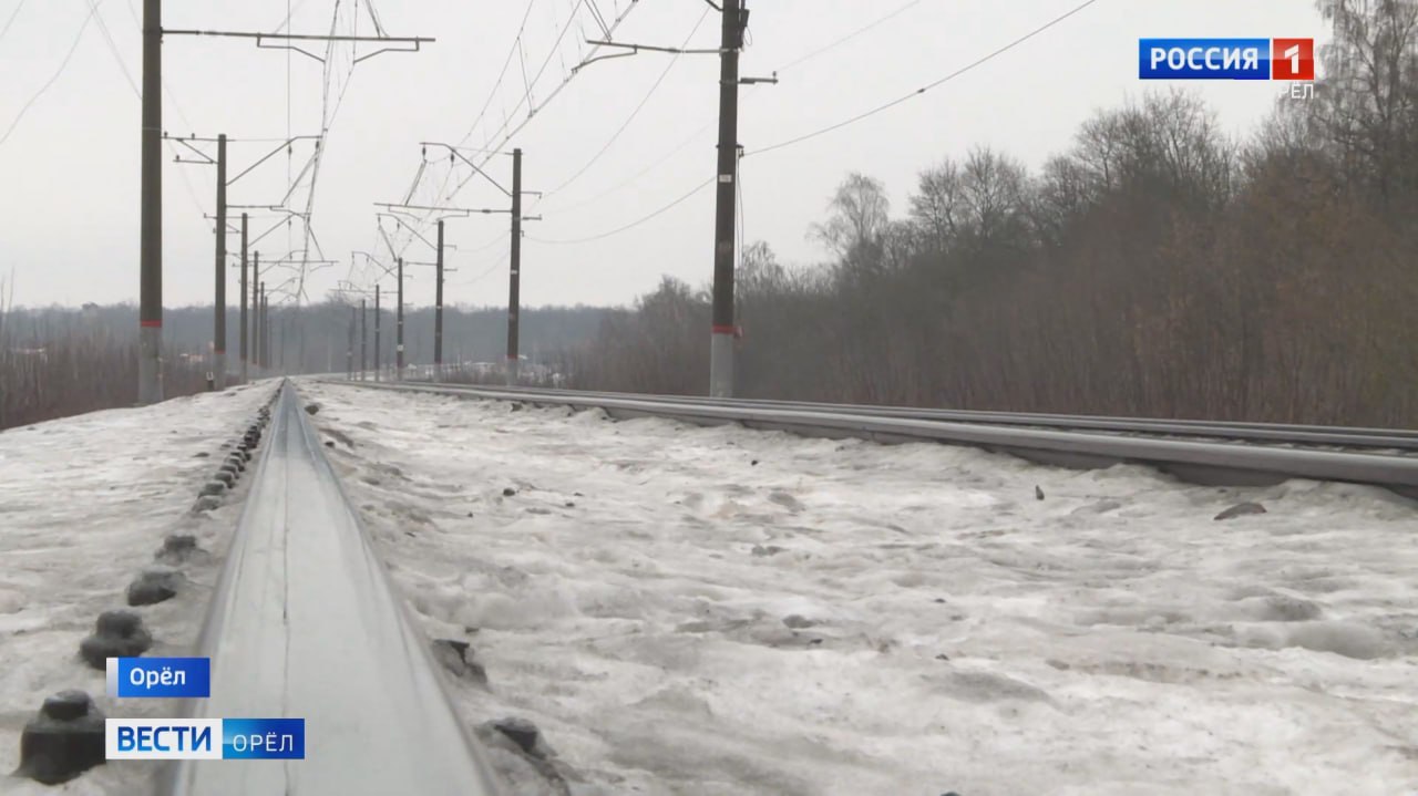 В Орле проверили опасные тропы через железные дороги