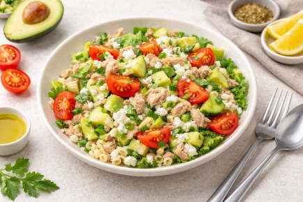 Сочный салат с макаронами и тунцом: вкусно и безопасно при диабете