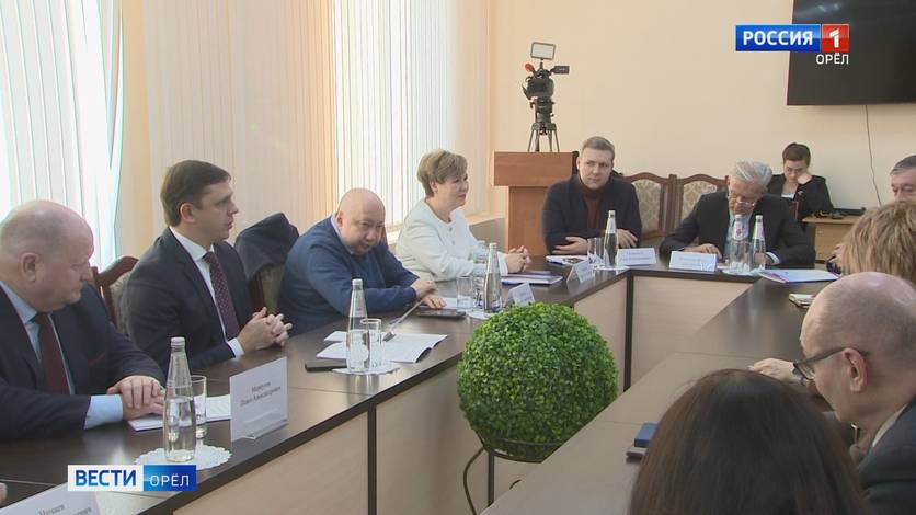 Андрей Клычков провел встречу с экспертами "Спасского клуба" в Орле