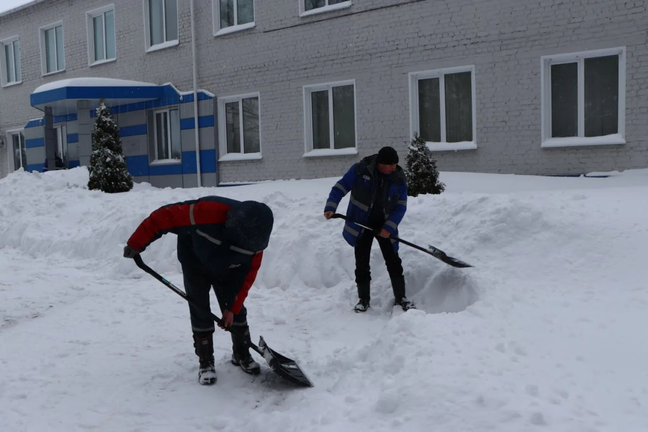 Андрей Клычков: Уборка снега в Орловской области продолжается весь день Андрей Клычков: Уборка снега в Орловской области продолжается весь день