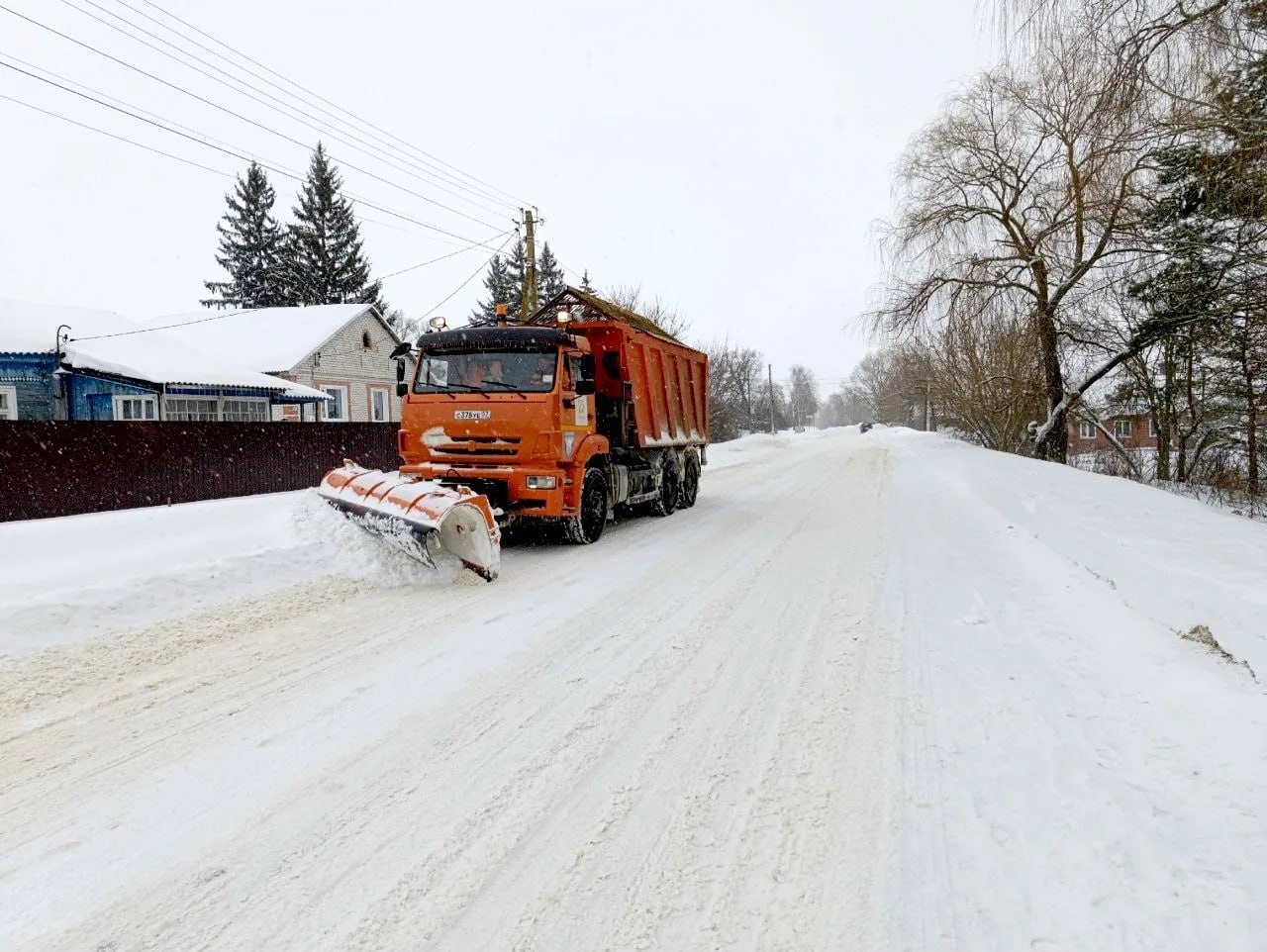Андрей Клычков: Уборка снега в Орловской области продолжается весь день