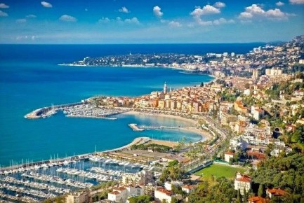 Торт Мимоза: секрет нежного десерта к 8 Марта, который покорит ваши сердца