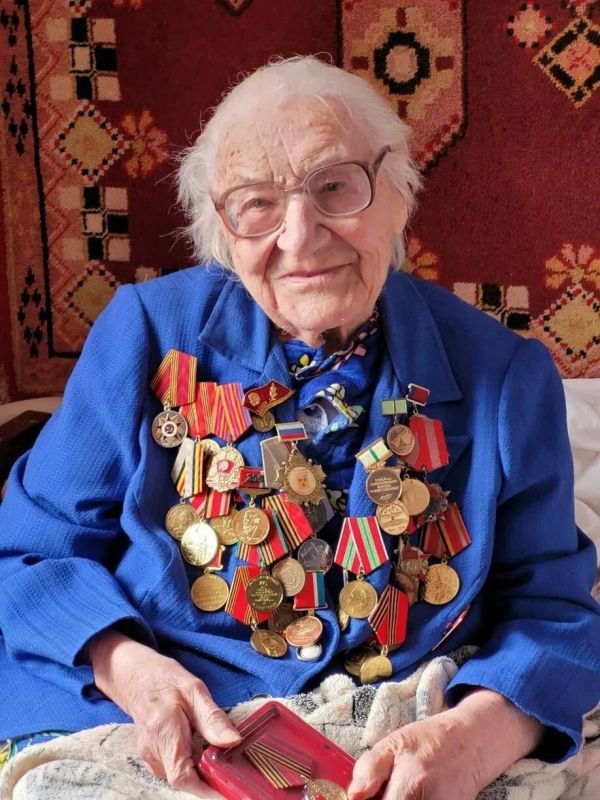 � ������ ���������� ��������� ������� ������������� �����, ����������� ������� ����� ����� - ������ �����������