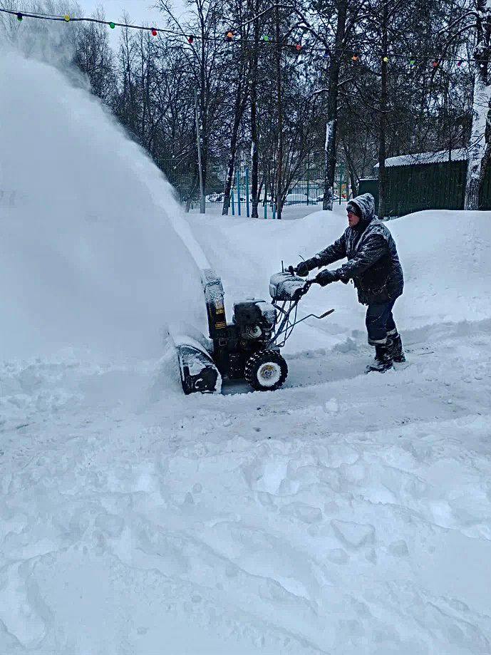 Снег образованию не помеха! Снег образованию не помеха!