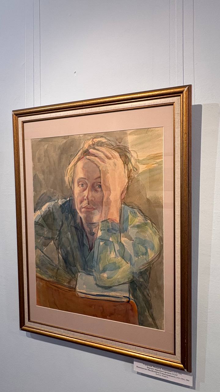 В Орле открылась выставка к 150-летию Союза театральных деятелей России В Орле открылась выставка к 150-летию Союза театральных деятелей России